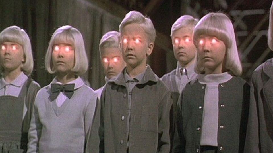VILLAGE OF THE DAMNED (1995)